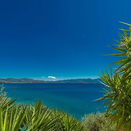 Pounda Paou Gasthuis Metochi (South Pelion)