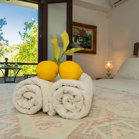 Pounda Paou Gasthuis